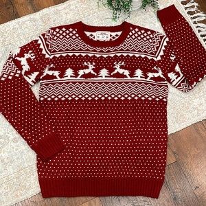 V28 sweater